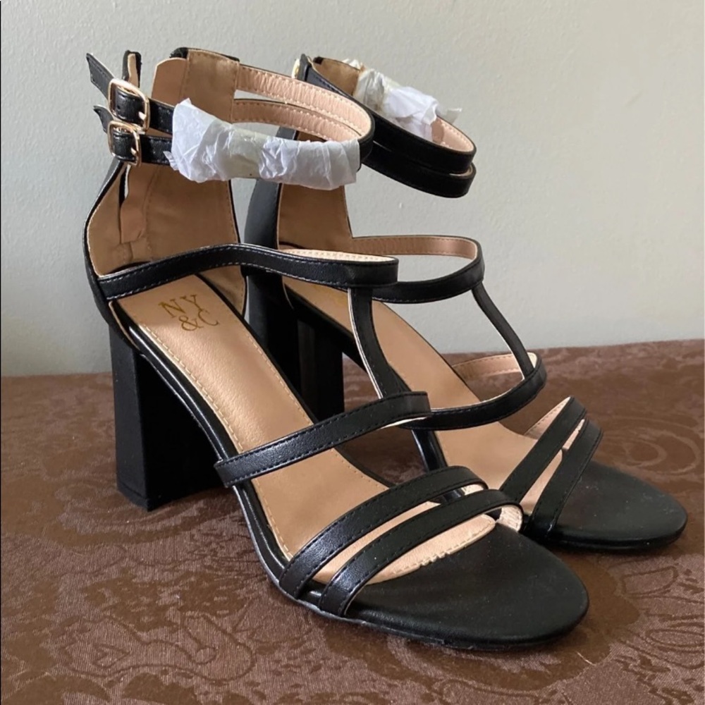NY&Co Heels
